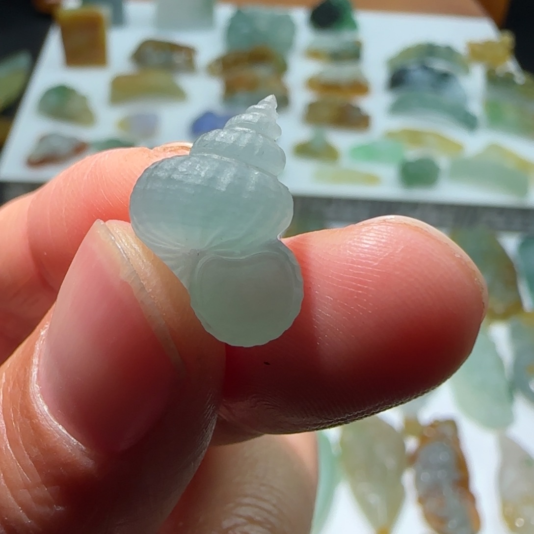 定制翡翠未镶嵌缅甸翡翠