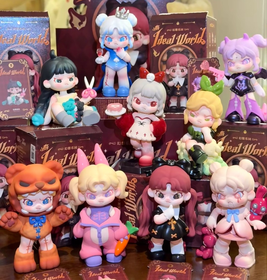 Dora"幻想乐园”系列手办盲盒摆件潮玩送女生礼物