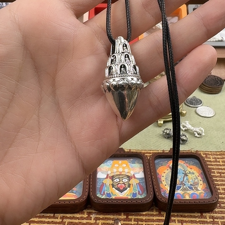 展***贸合金类东西真好看真好看