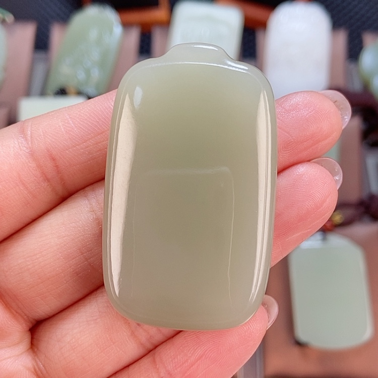 【闪购商品】和田玉颈饰未镶嵌