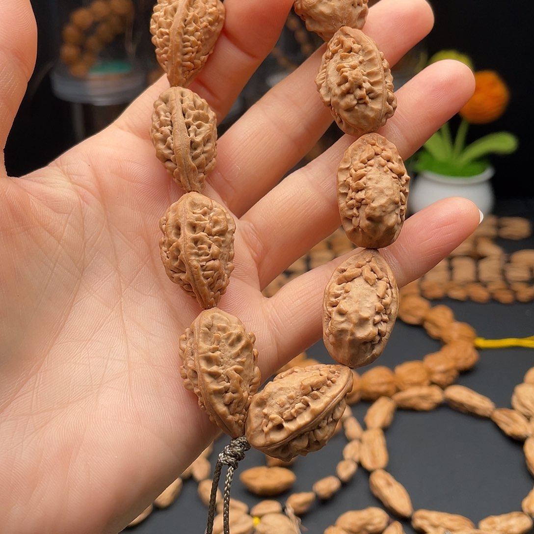 王***彬文玩核桃吊坠001麒麟角