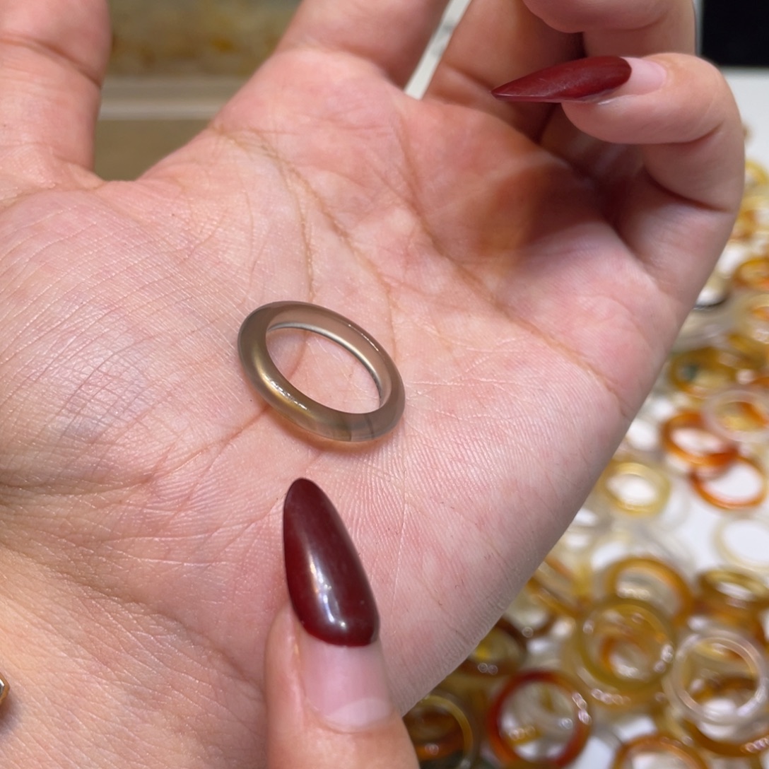 玛瑙/玉髓未镶嵌戒指526号港14 默认瑕疵