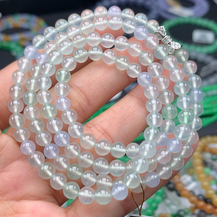 翡翠手镯未镶嵌卡