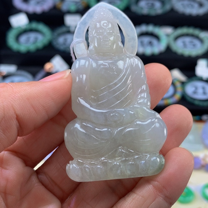 翡翠手链未镶嵌翡翠 