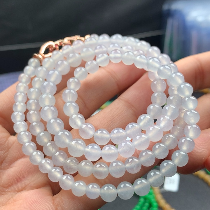 翡翠手镯未镶嵌卡