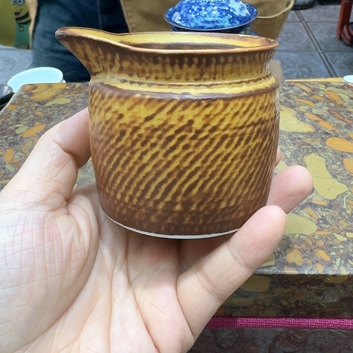 陶烧公道杯一个，陶烧