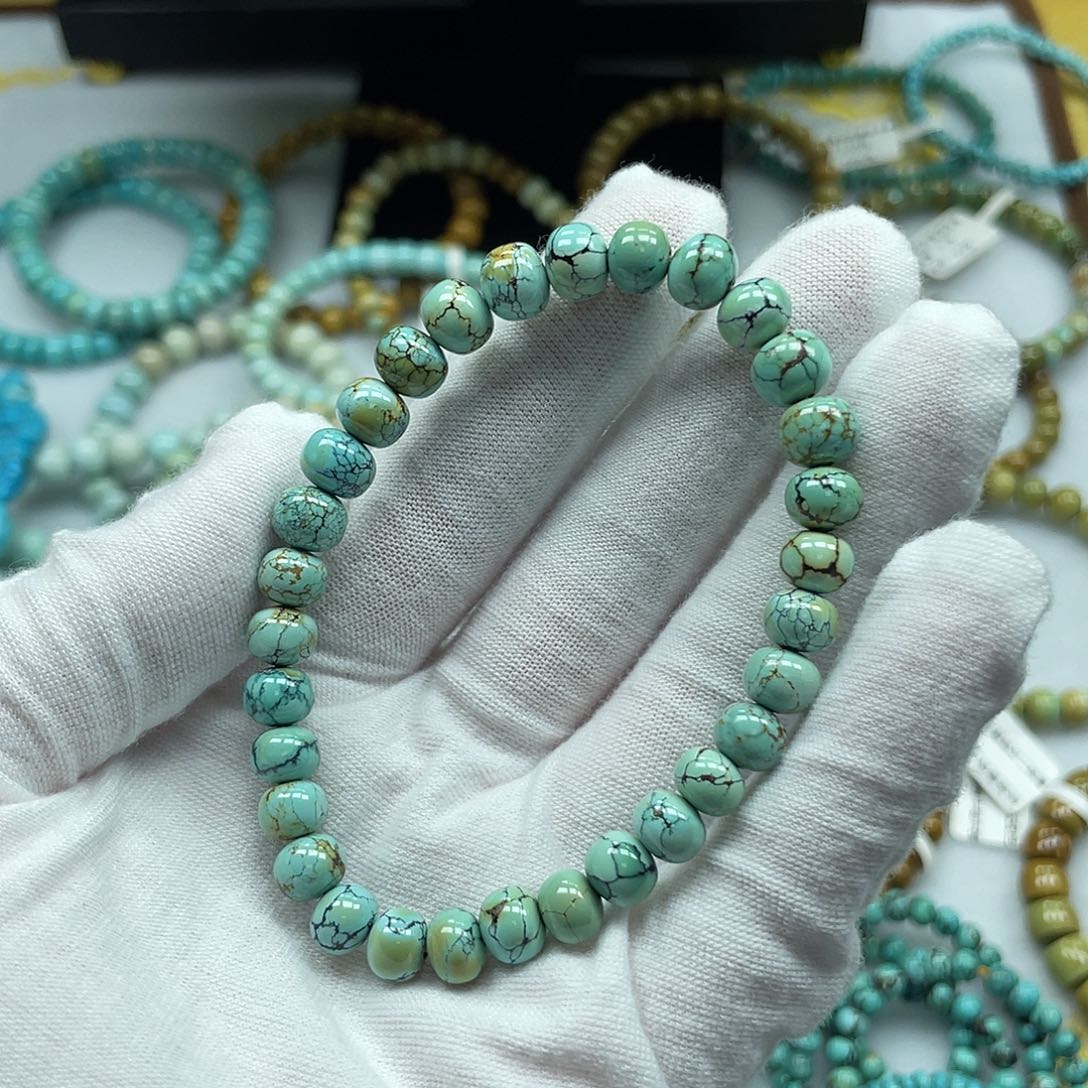 未镶嵌绿松石珠宝奇石