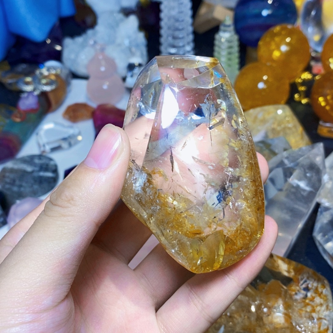 未镶嵌珠宝半成品水晶