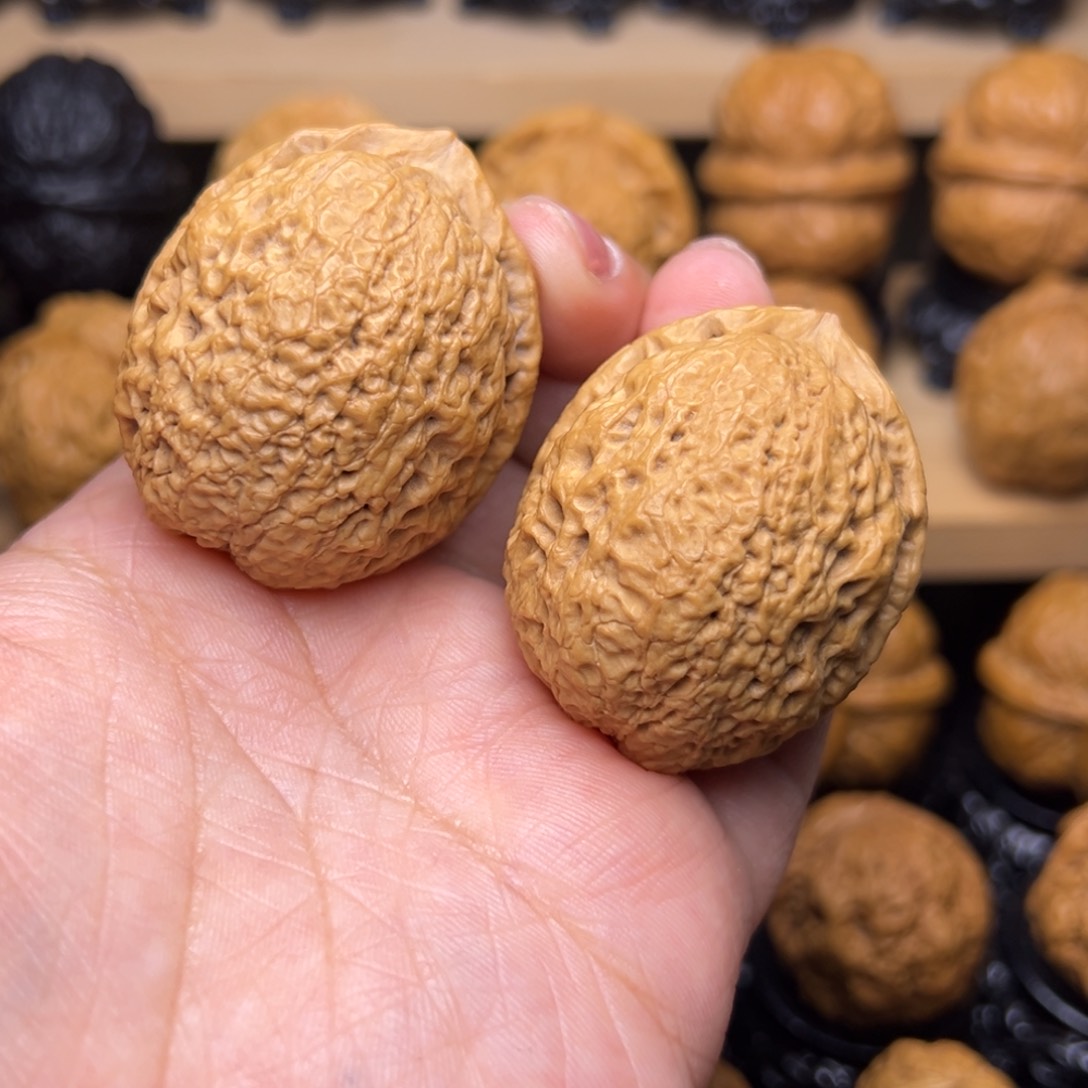 文玩核桃吊坠4z-------43尺55克