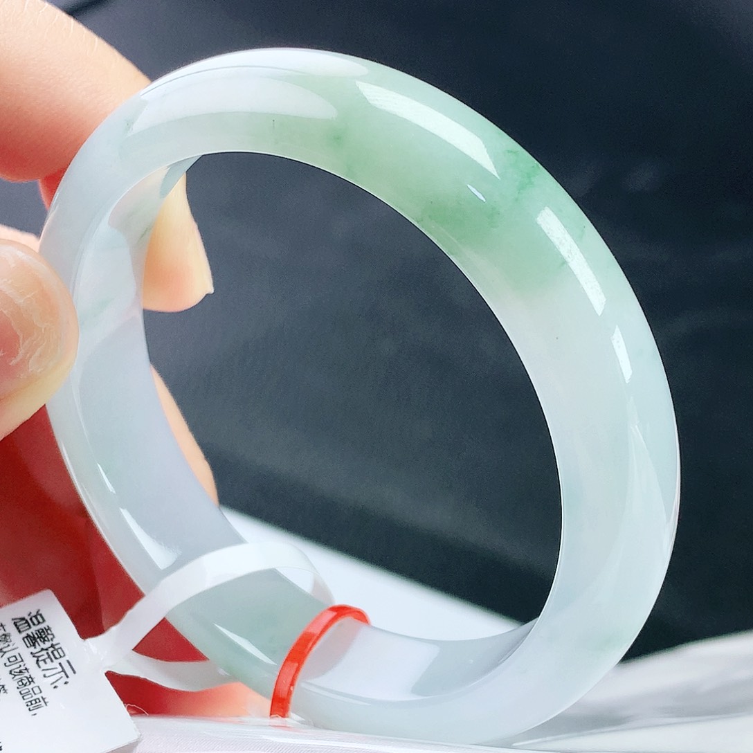 未镶嵌手镯翡翠52圈