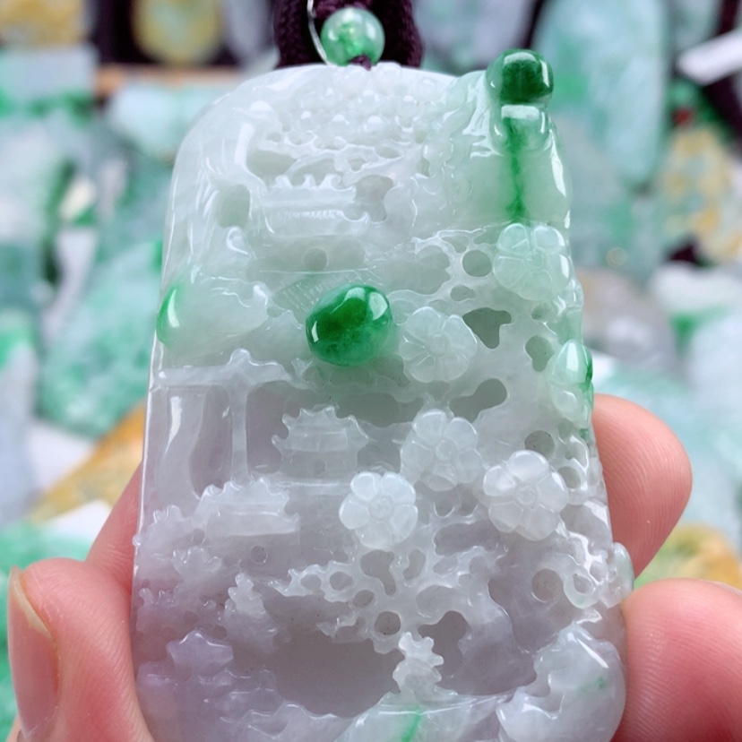 【闪购商品】翡翠吊坠(不含链)未镶嵌