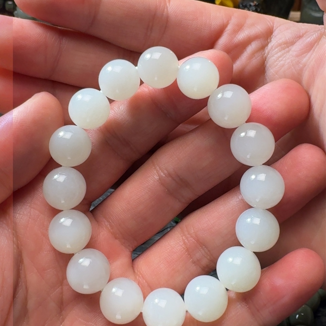 和田玉手链未镶嵌