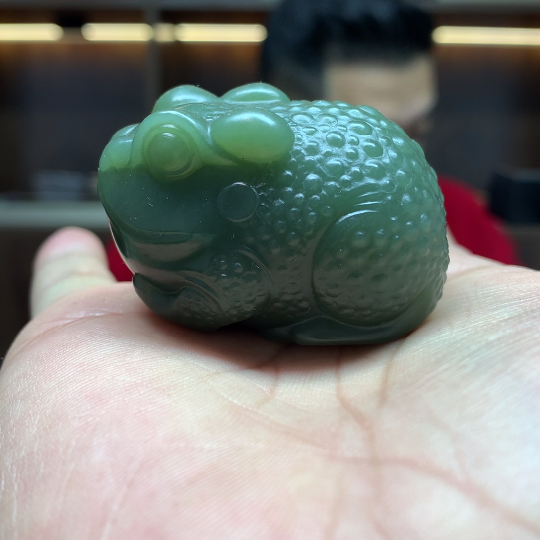 岫岩河磨玉（透闪石质玉）颈饰未镶嵌