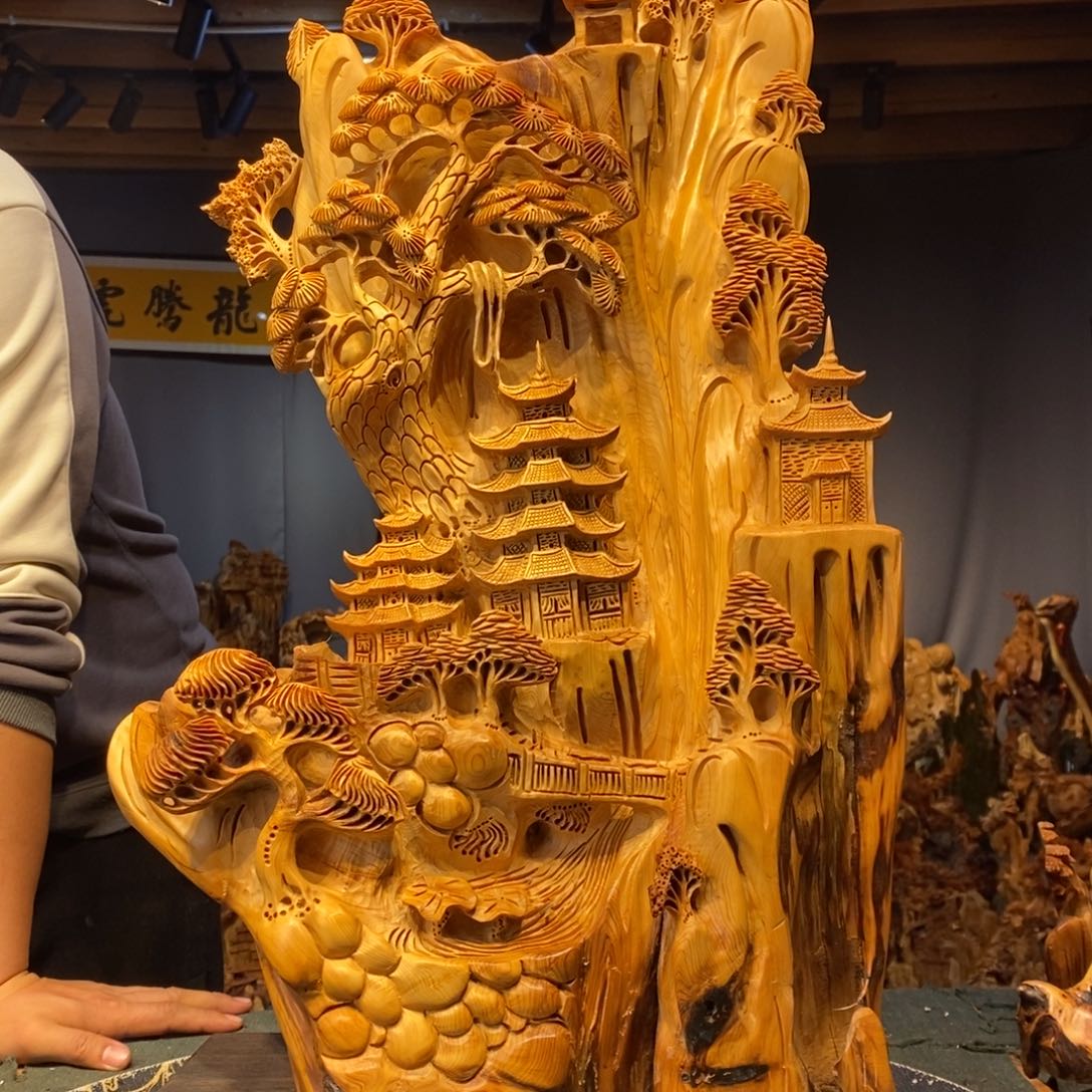 柏木（崖柏）红油崖柏山水