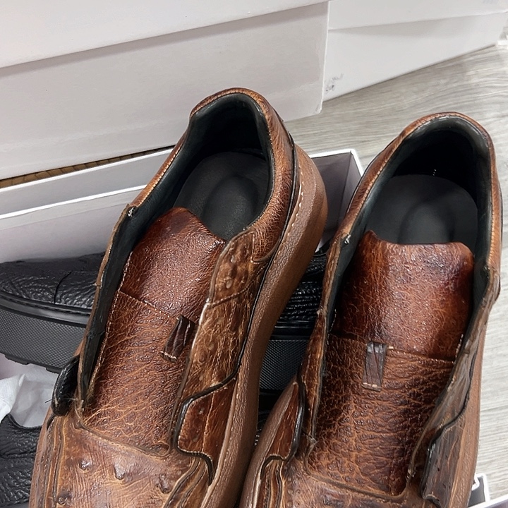 美***王磨砂皮（牛皮）鸵鸟擦色40码