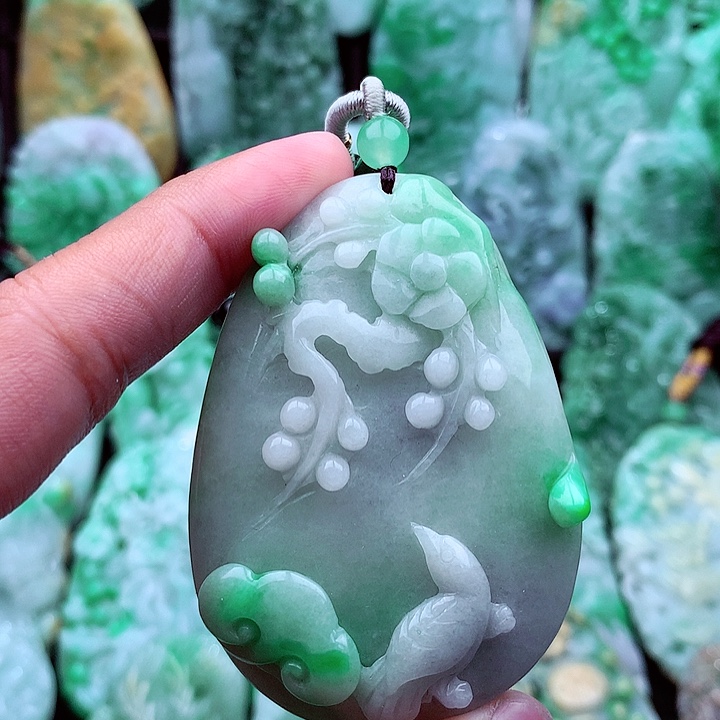 翡翠吊坠(不含链)未镶嵌