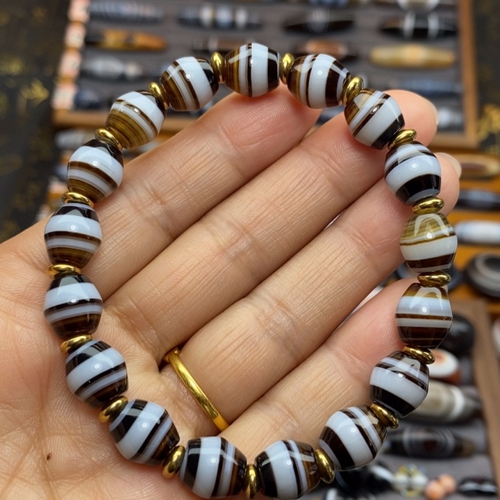 玛瑙/玉髓未镶嵌颈饰