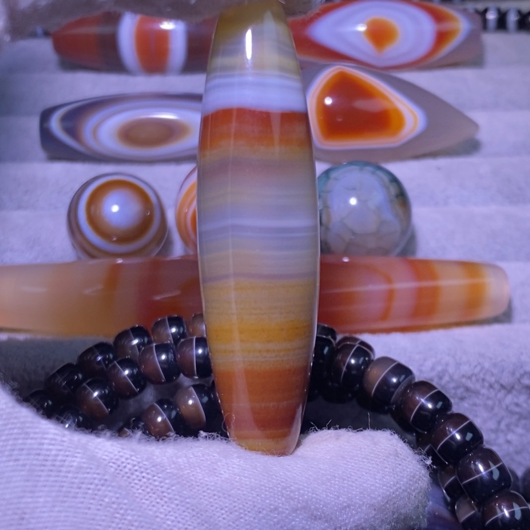 未镶嵌颈饰玛瑙/玉髓