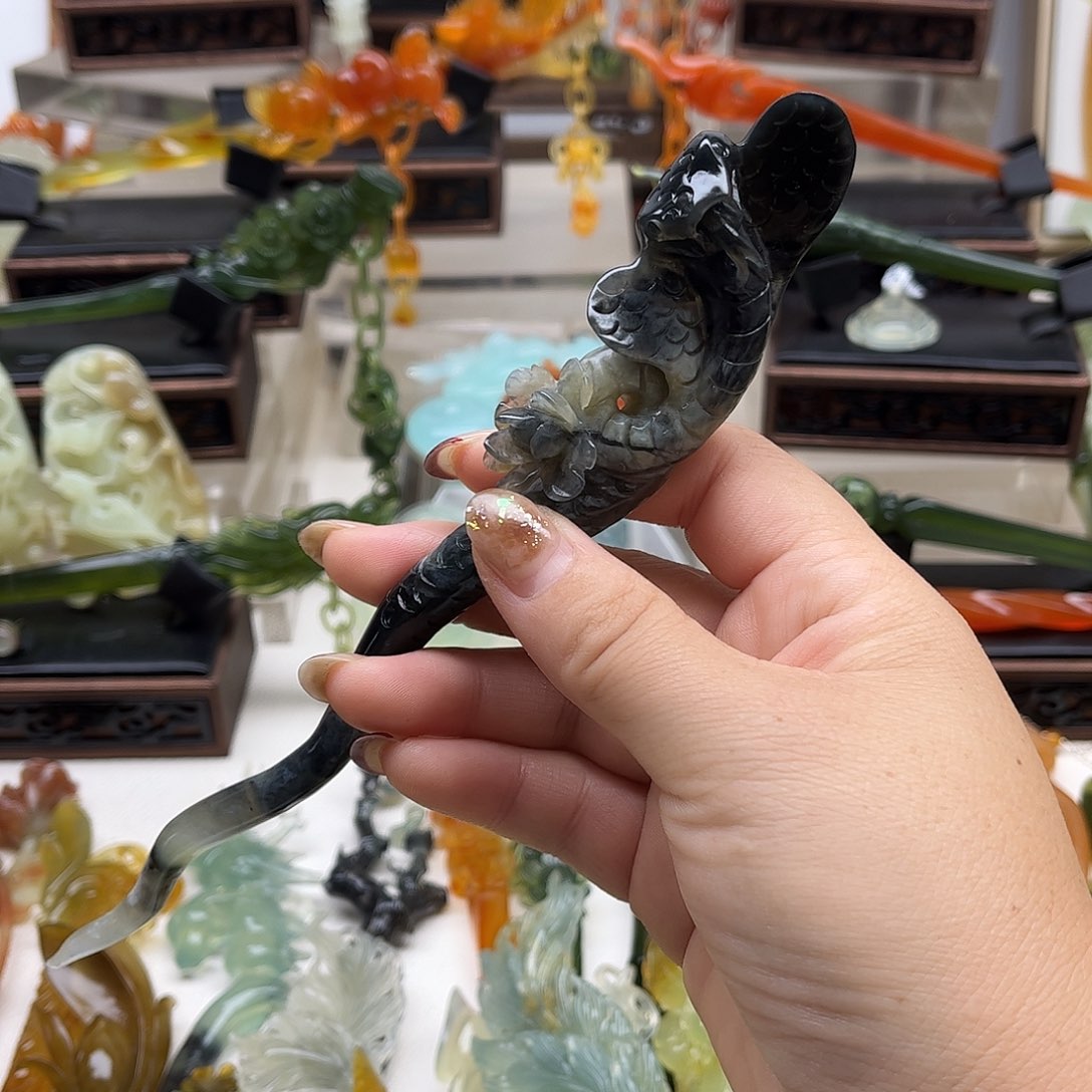 蛇纹石玉岫玉发簪未镶嵌