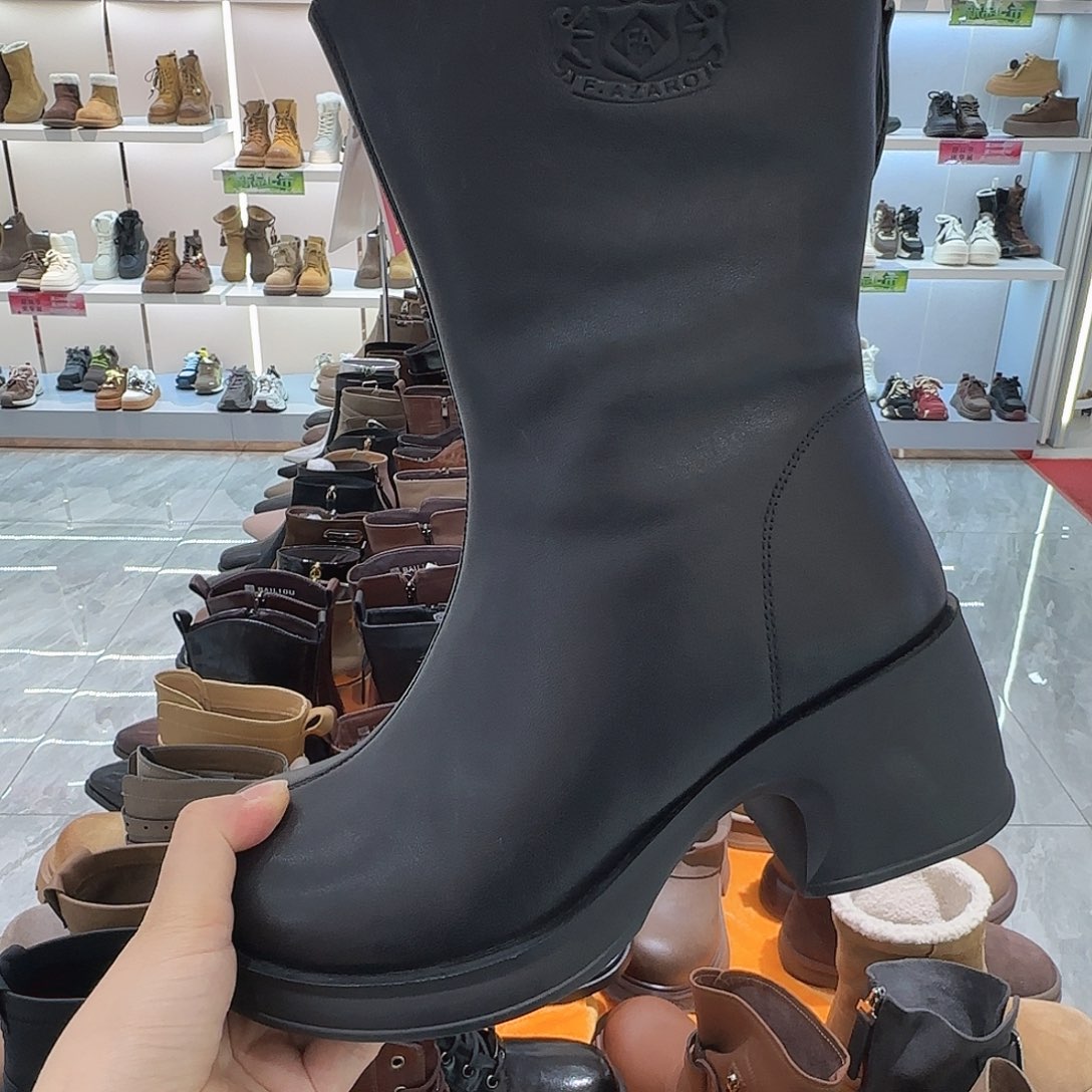 365077黑色39羊毛靴