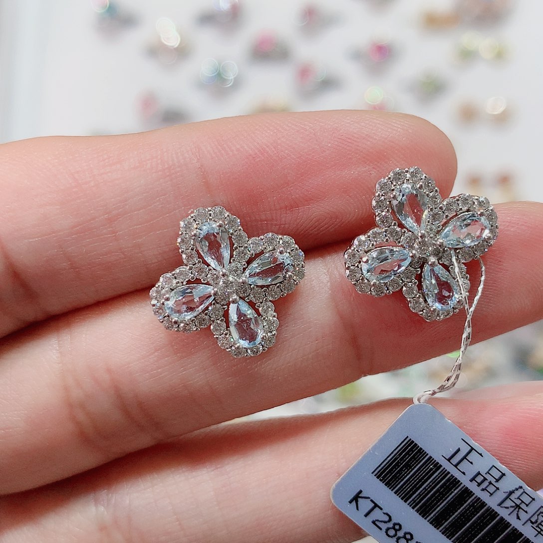 海蓝宝石耳钉银S925镶嵌