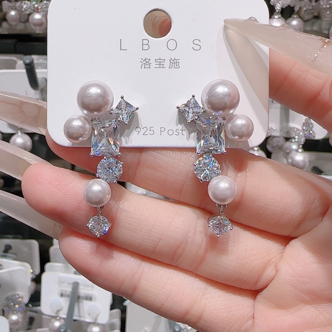 锆石铜合金925银耳环