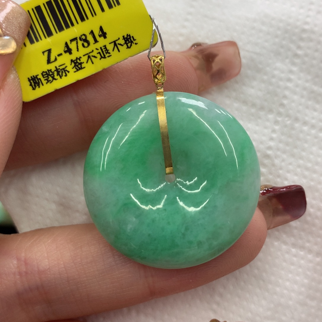 翡翠吊坠(不含链)18K金镶嵌