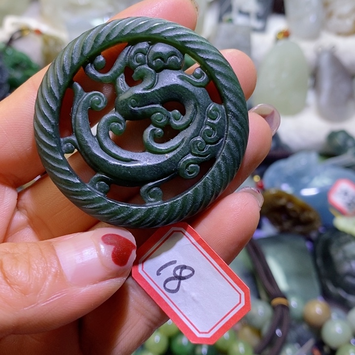 和田玉边角料未镶嵌