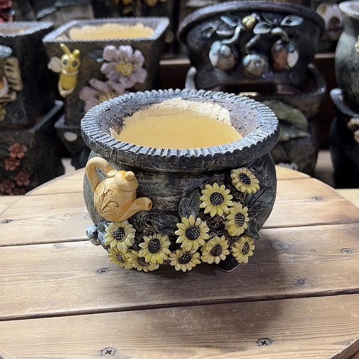 青藤多肉花盆百搭