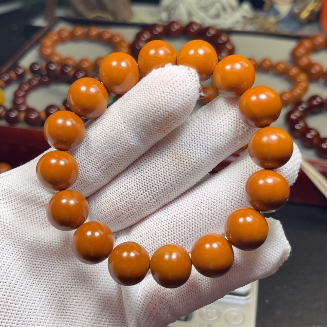 向***～橄榄核吊坠1.3+全品老树铁核 小孔 微瑕