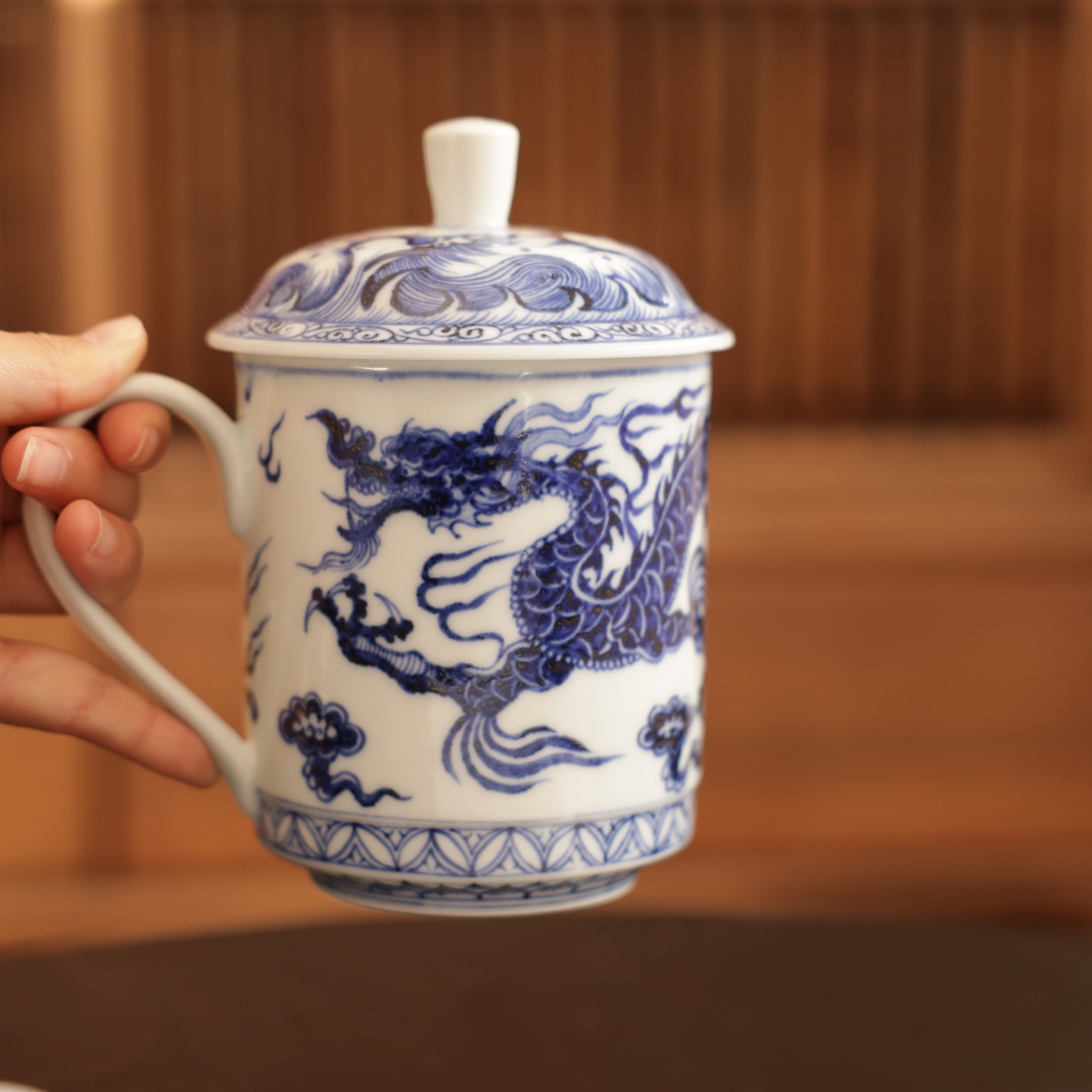 茶圈大魔王茶器景德镇纯手绘【元岚堂】元青花龙纹将军办公杯460cc