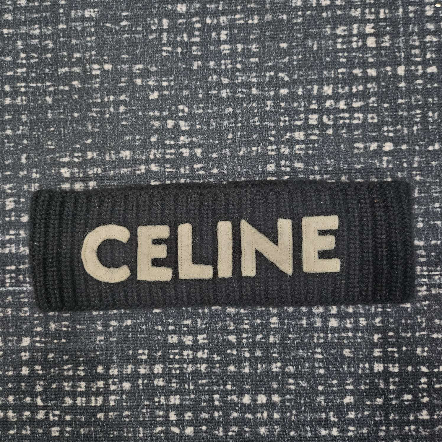 99新 Celine/思琳 刺绣字母logo字母羊毛头围巾
