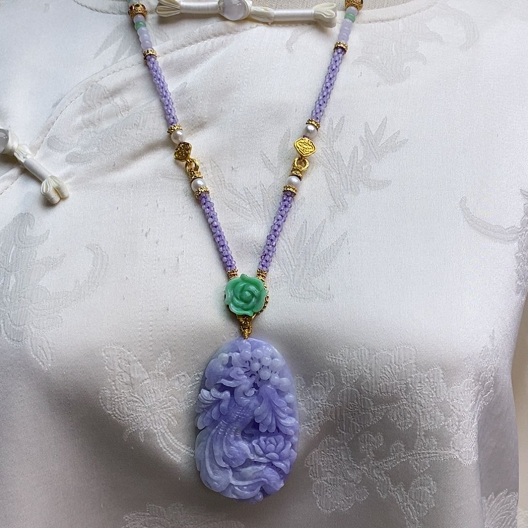 翡翠颈饰未镶嵌天然