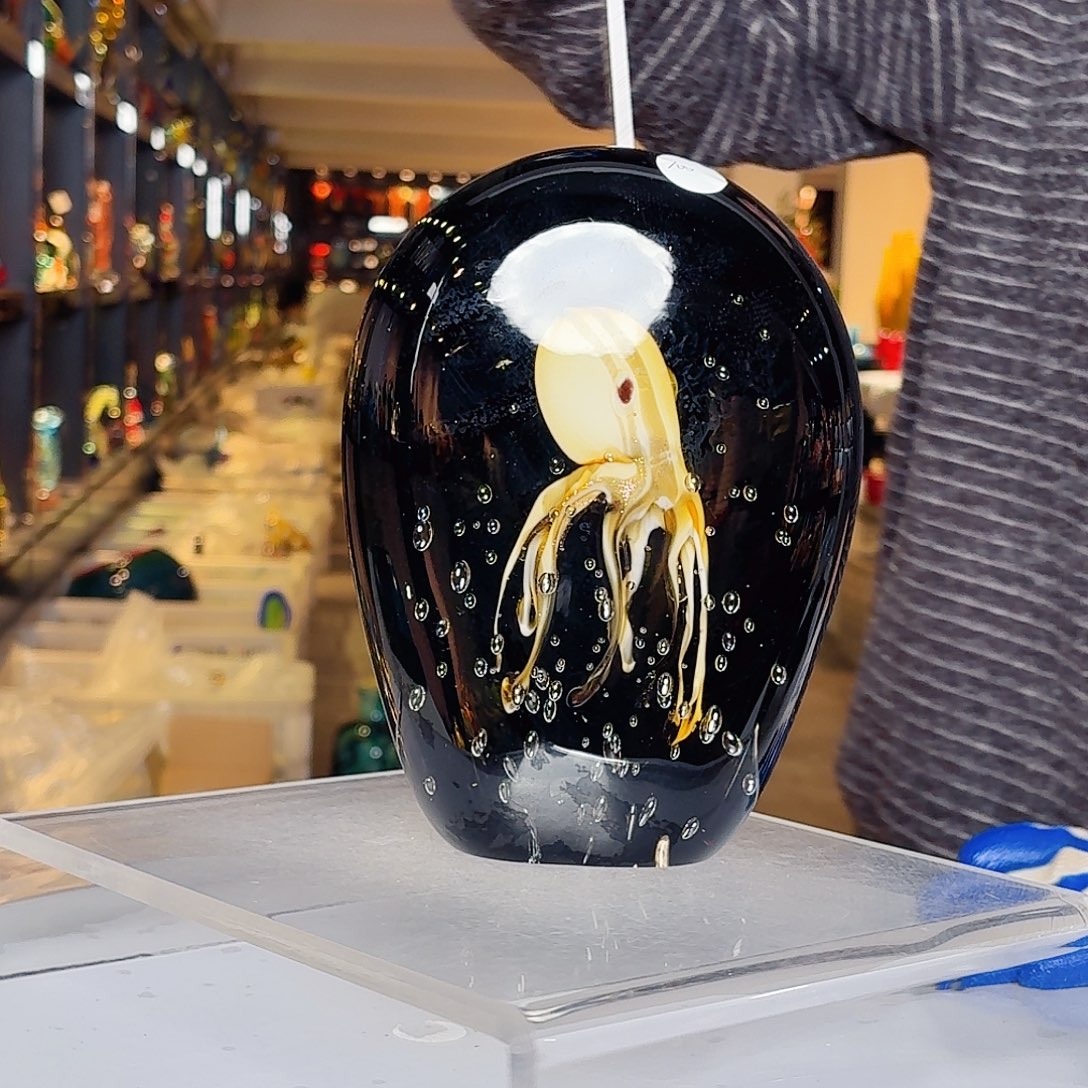 手工艺品琉璃琉璃岛上有个叫