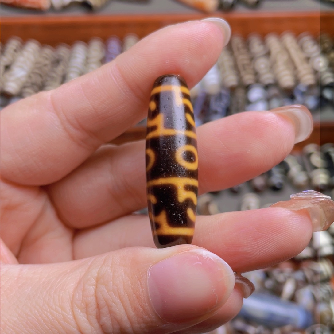 玛瑙/玉髓颈饰未镶嵌阿*