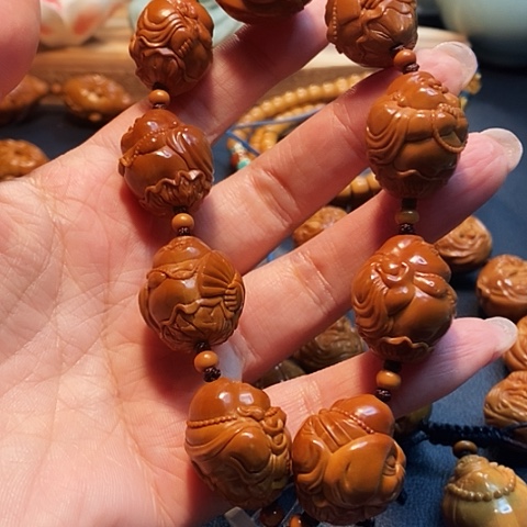 橄榄核手串/手链擦***了橄榄雕