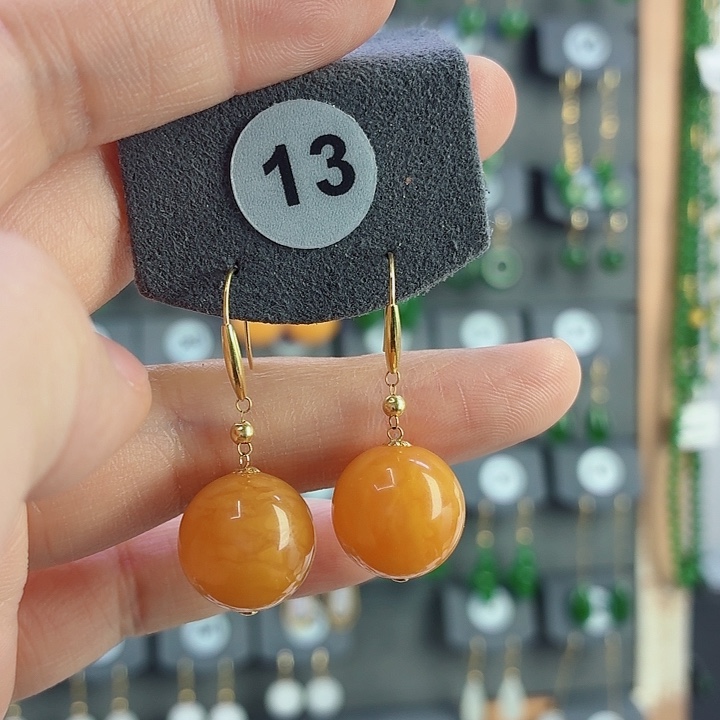 琥珀18K金镶嵌耳饰