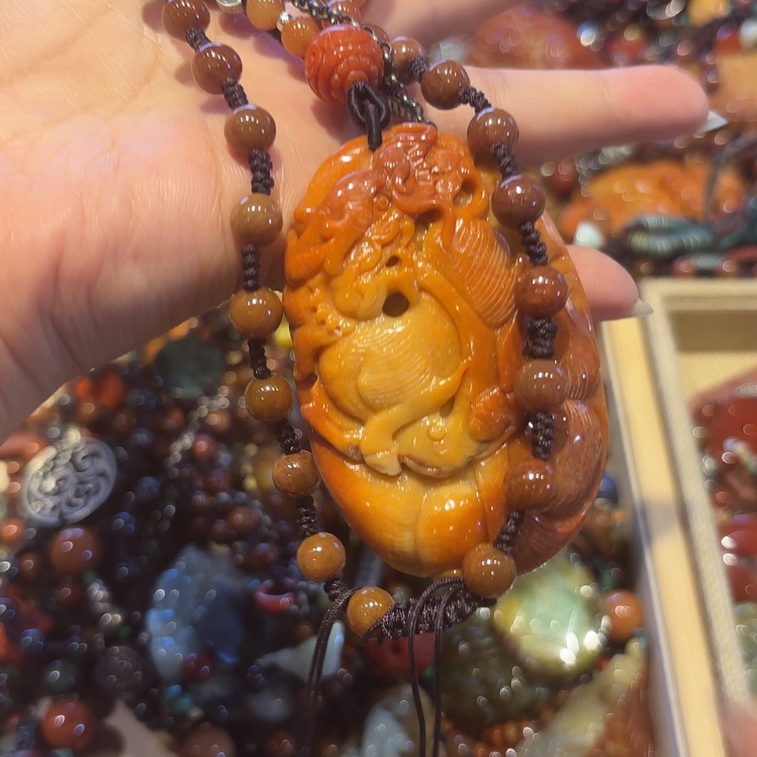 翡翠未镶嵌颈饰原创