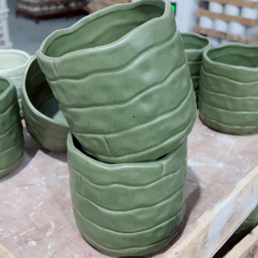 有孔，陶瓷花盆满10米包邮发货