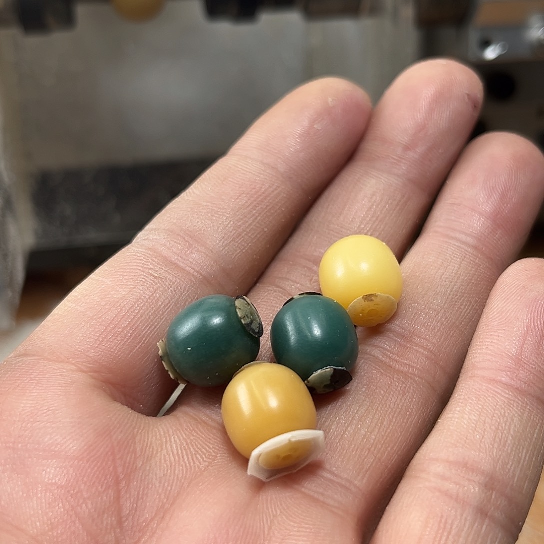 铂***森手串菩提根/象牙果奶黄深绿各一串