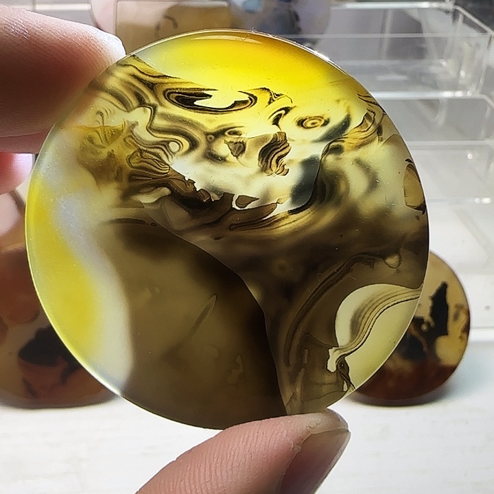 玛瑙/玉髓未镶嵌珠宝奇石