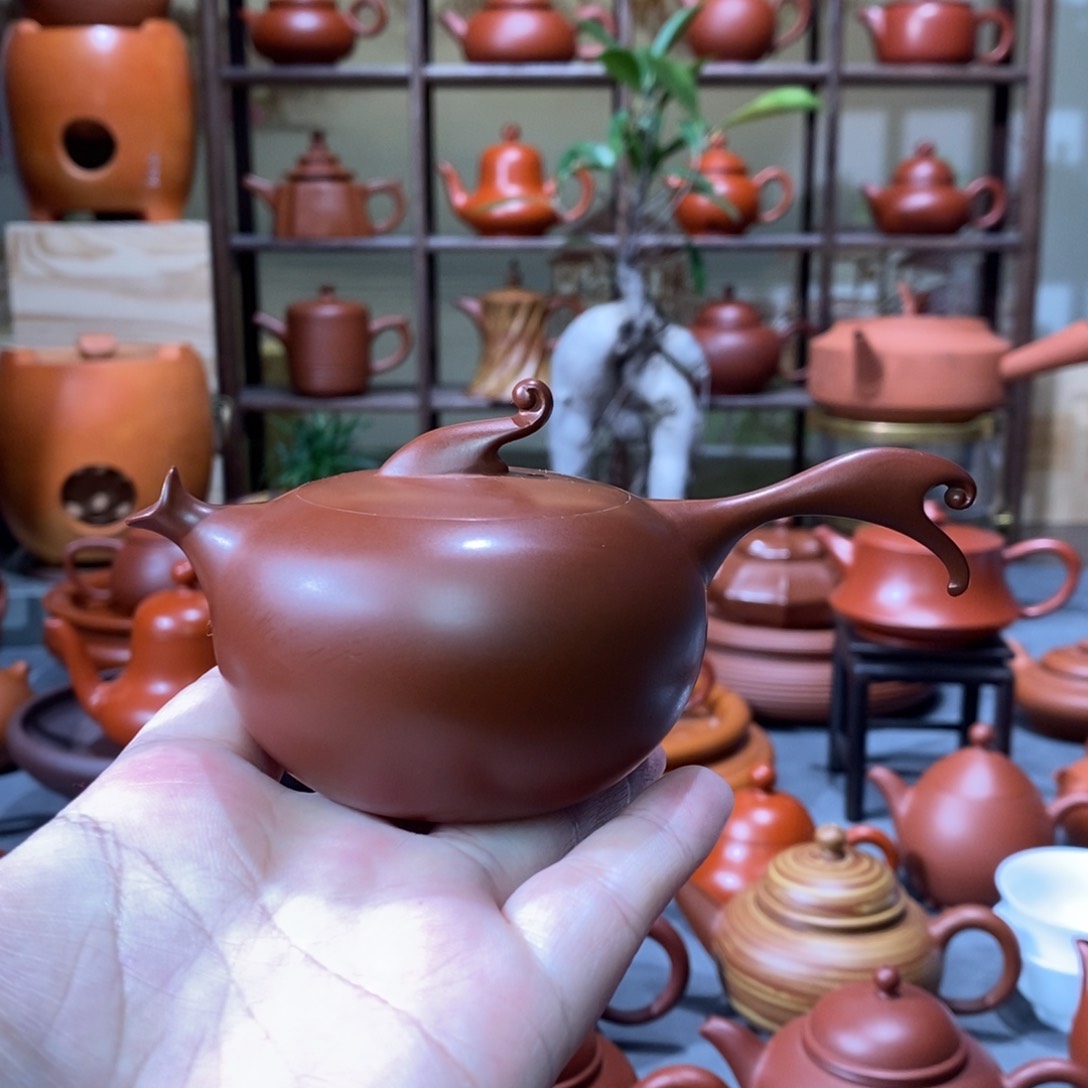 紫砂茶壶章泽伟陈腐朱泥鱼趣壶100cc