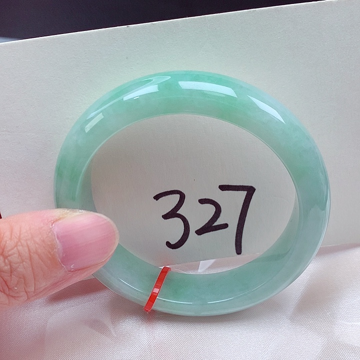 翡翠未镶嵌手镯翡翠