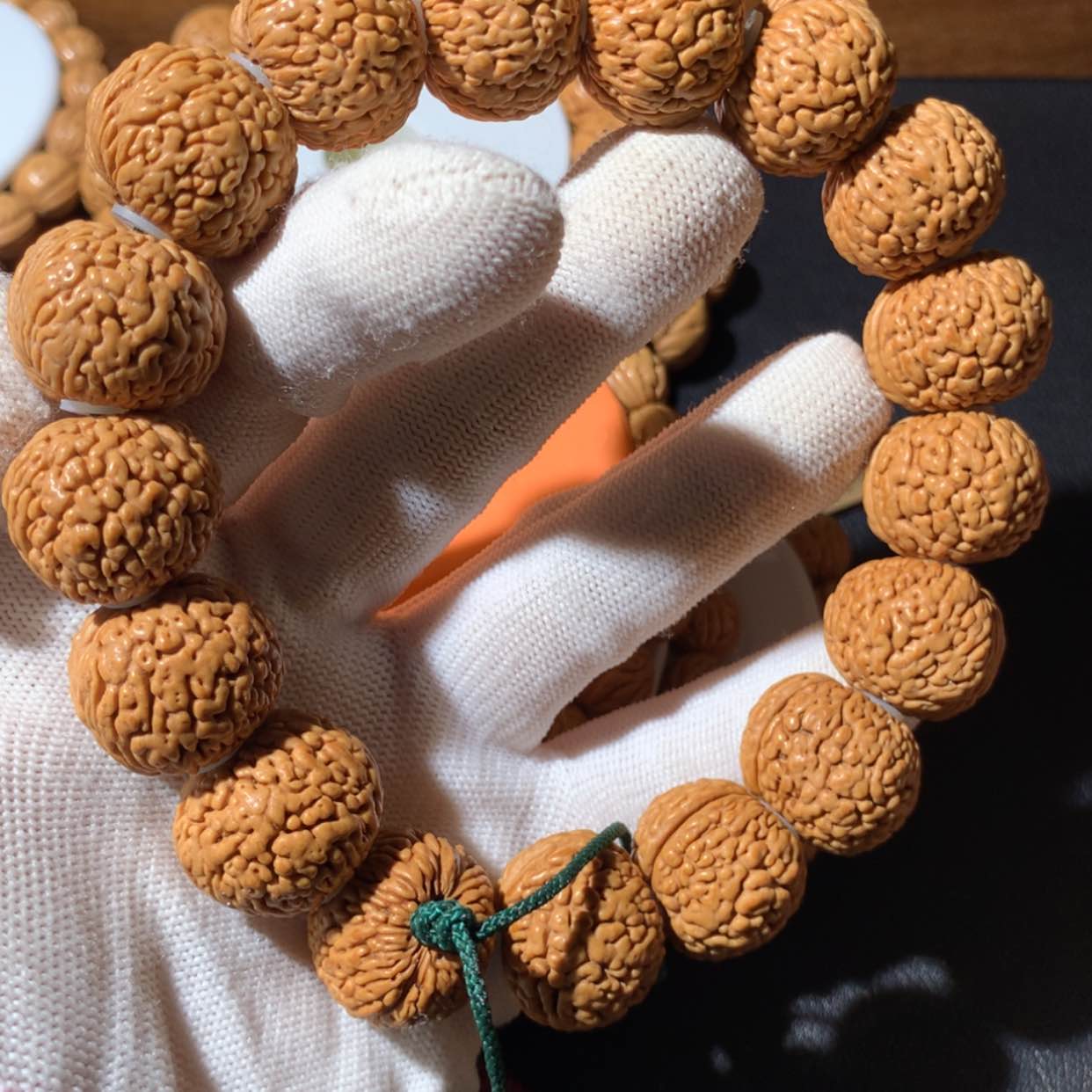 【闪购商品】桃核手串凤尾桃核18+尺寸