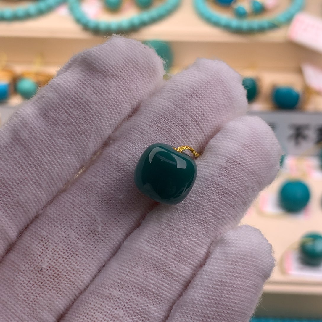 绿松石珠宝奇石未镶嵌10.8×9.8