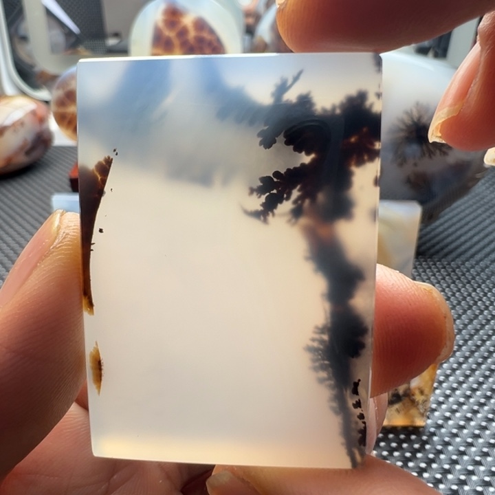 未镶嵌玛瑙/玉髓珠宝奇石