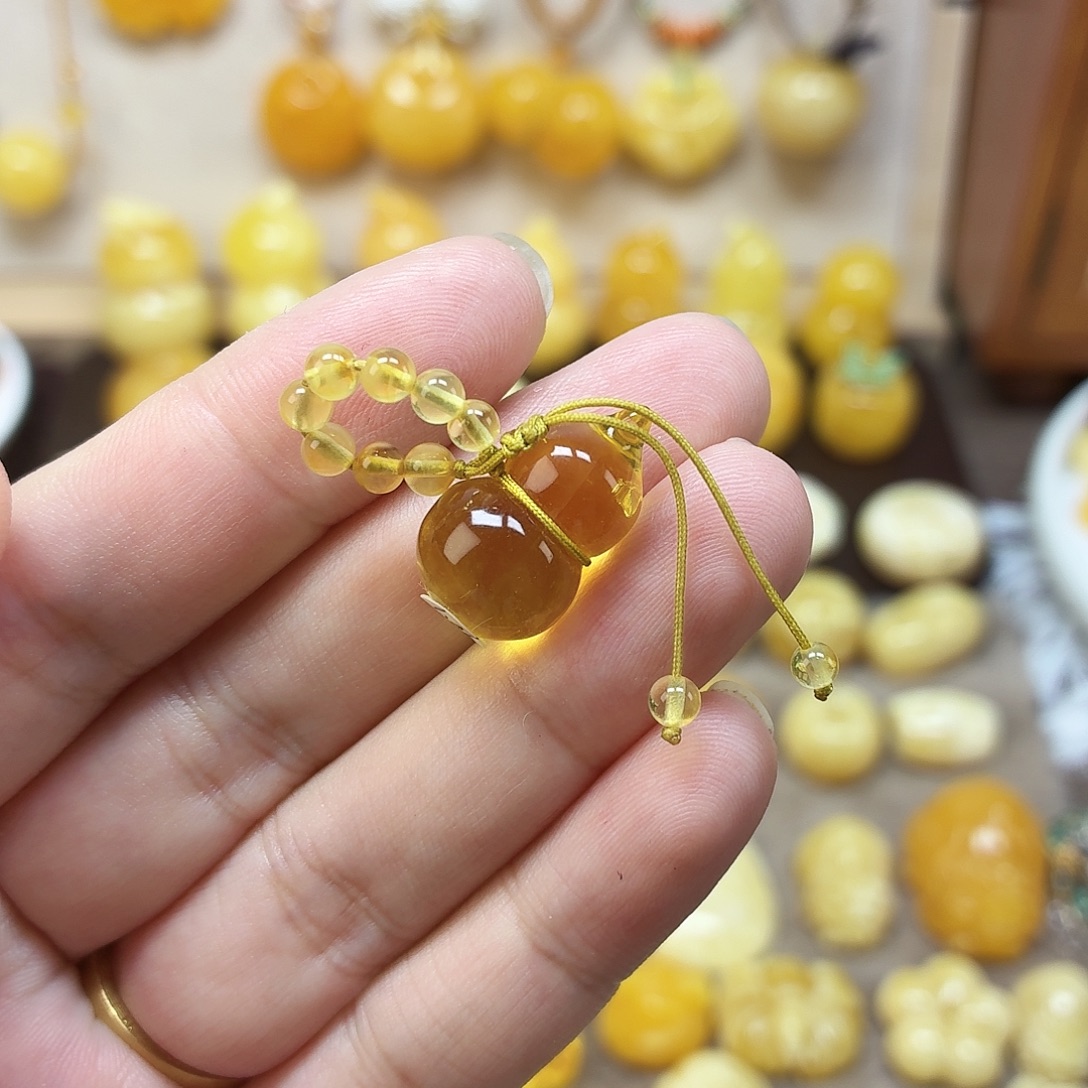 金珀未镶嵌裸石葫芦