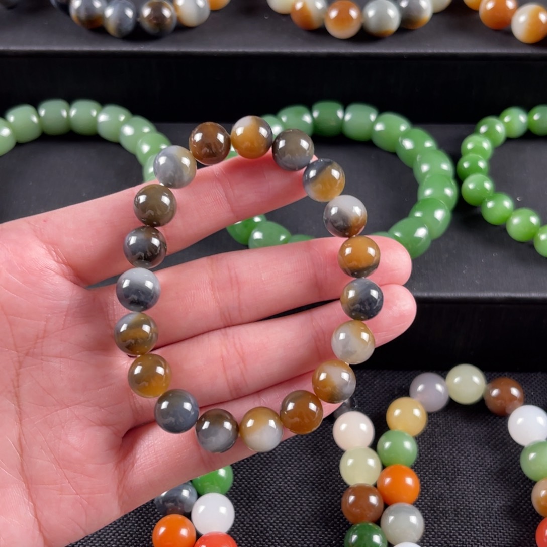 和田玉手串未镶嵌闺****馆卡10颗颗三色