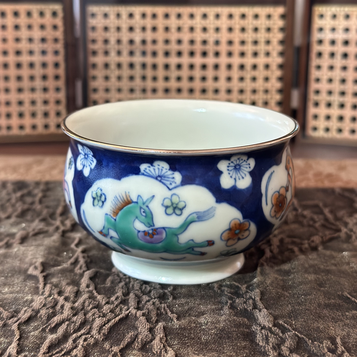 【雨溪山房】枢府釉手工手绘彩驹踏花主人杯