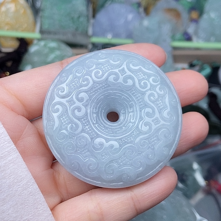 翡翠未镶嵌颈饰翡翠双面